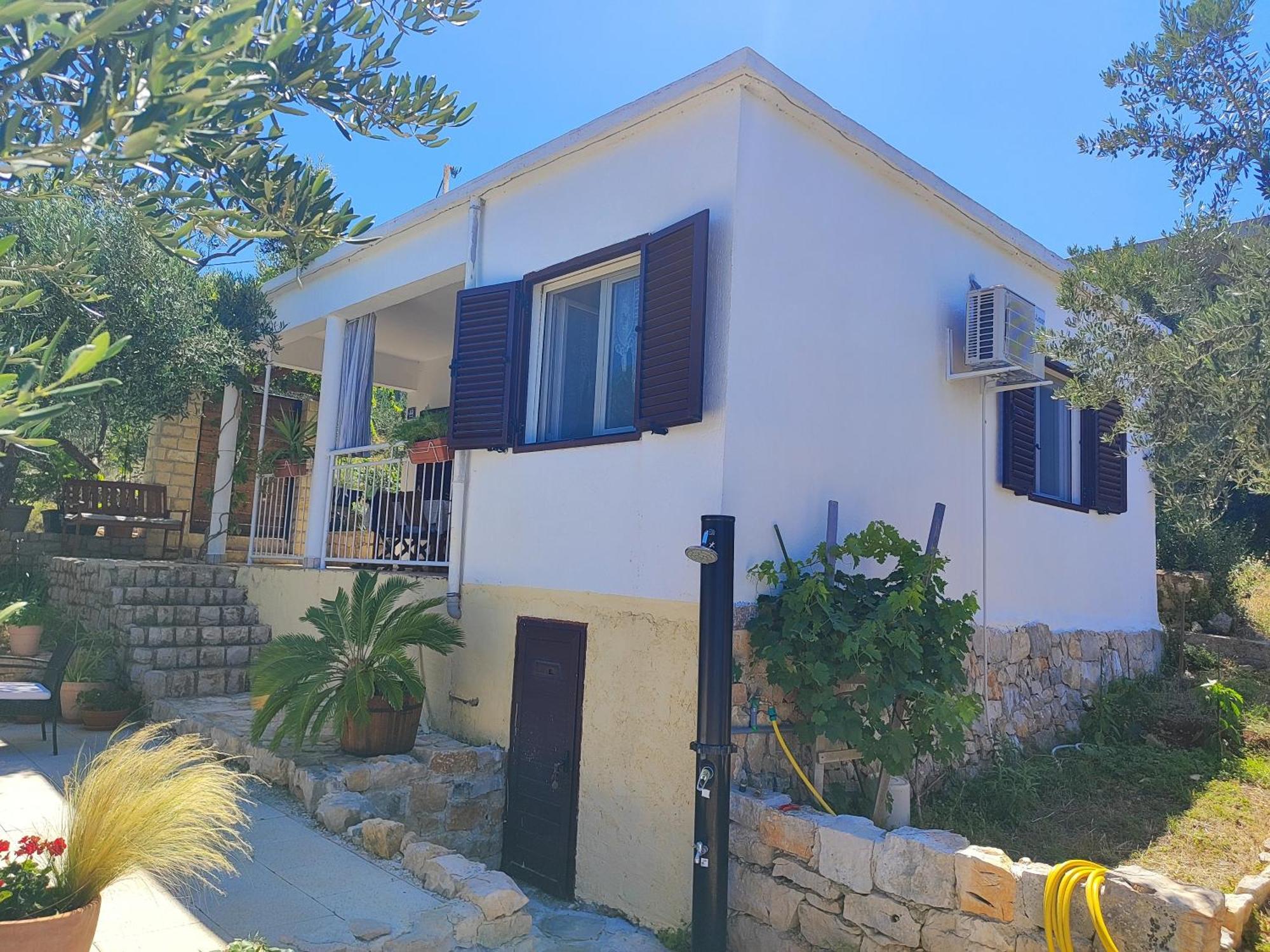 Villa Weekend House Olive Garden Donje Selo na Šolti Exterior foto